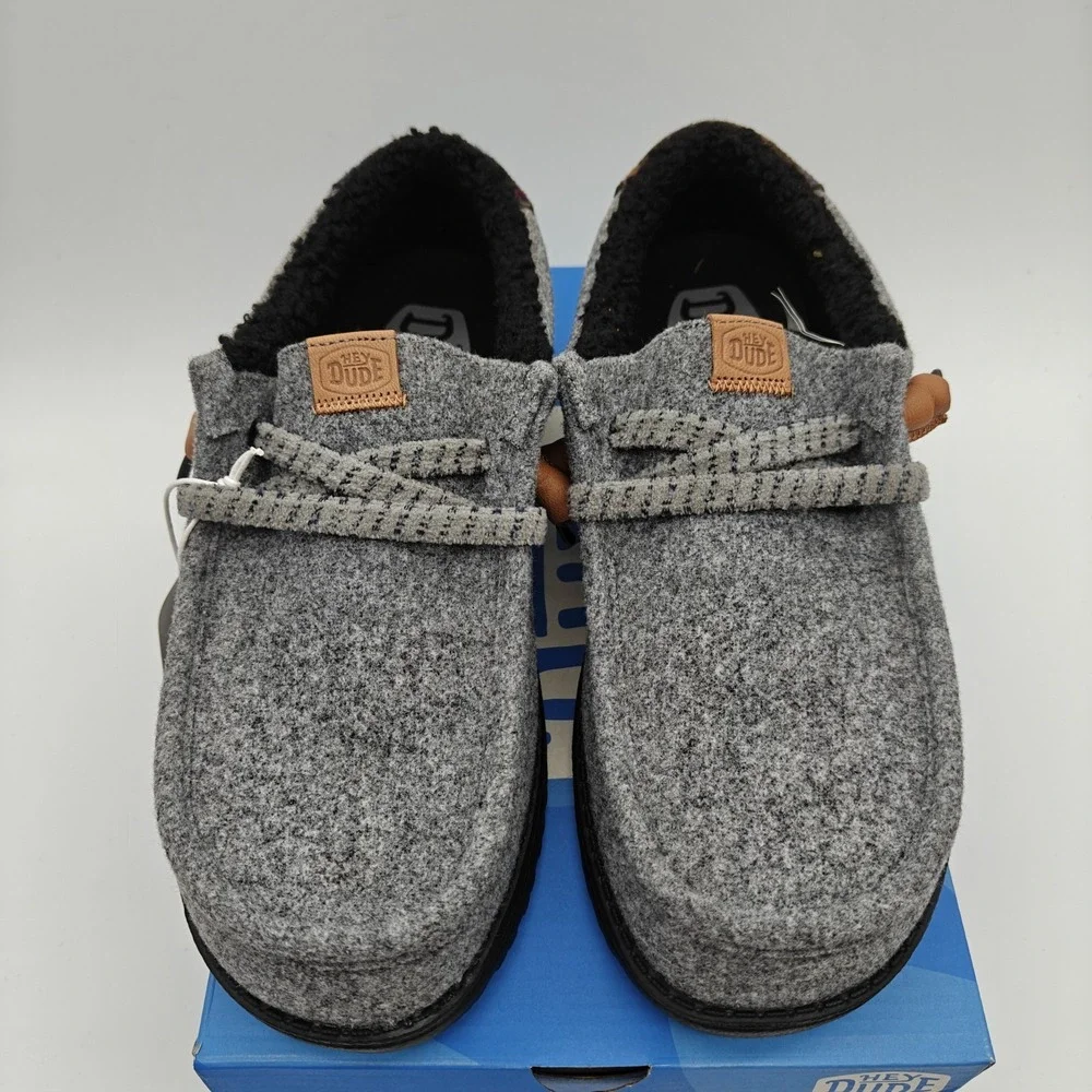 HEYDUDE Wally Cozy Plaid Men's Size 9 Smoke Grey Sherpa Lined Slip On 44341-1VY